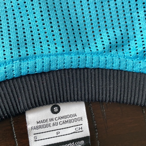 Nike top dri fit - Picture 4 of 4